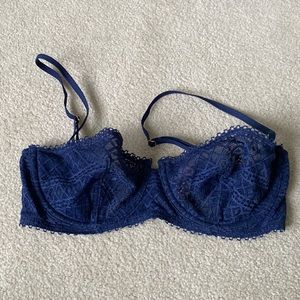 VS balconette bra